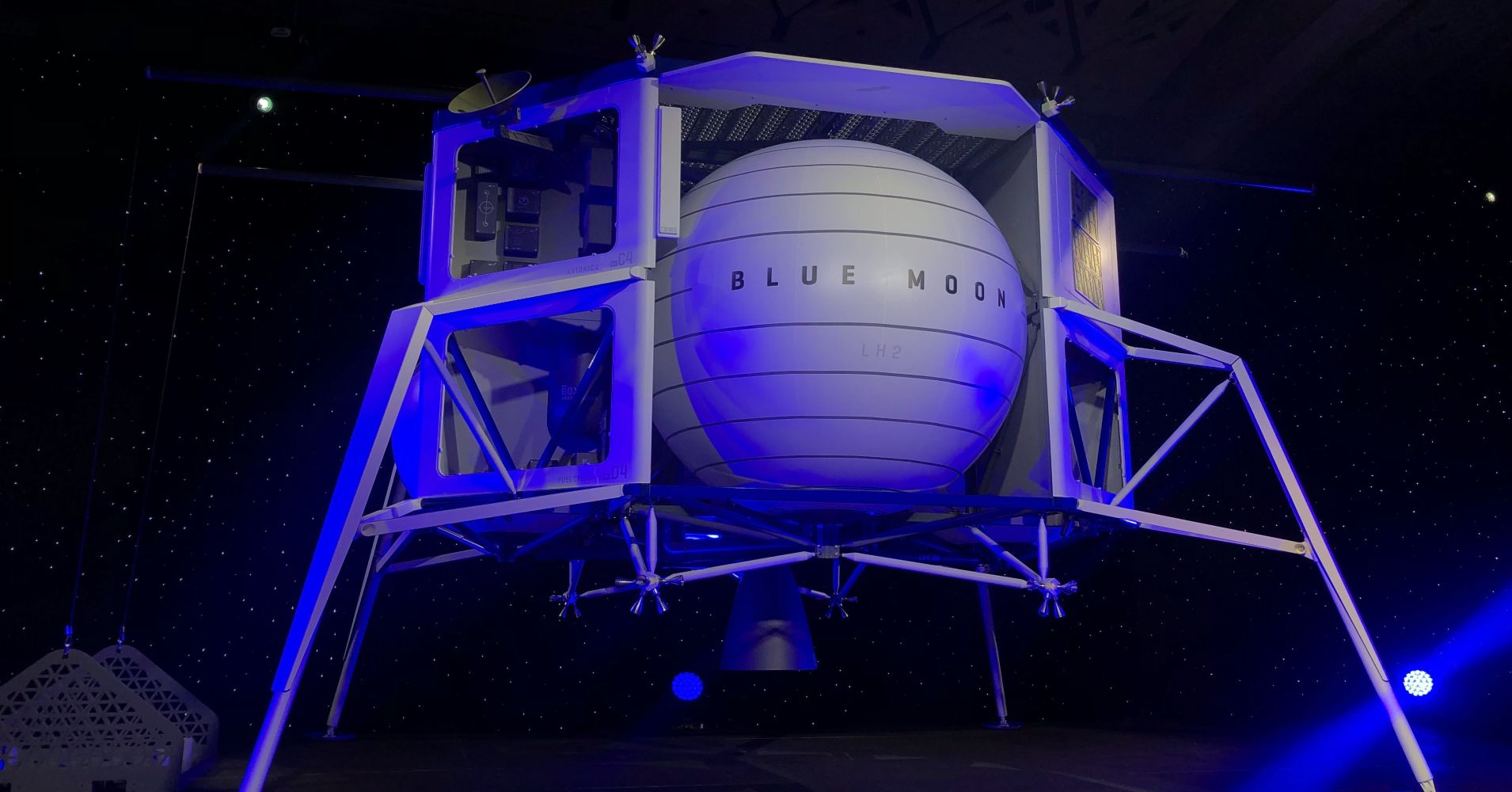 Blue Origin представила лунный корабль Blue Moon