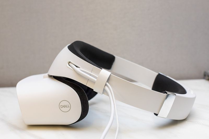 Компания Dell анонсировала VR/AR гарнитуру Visor