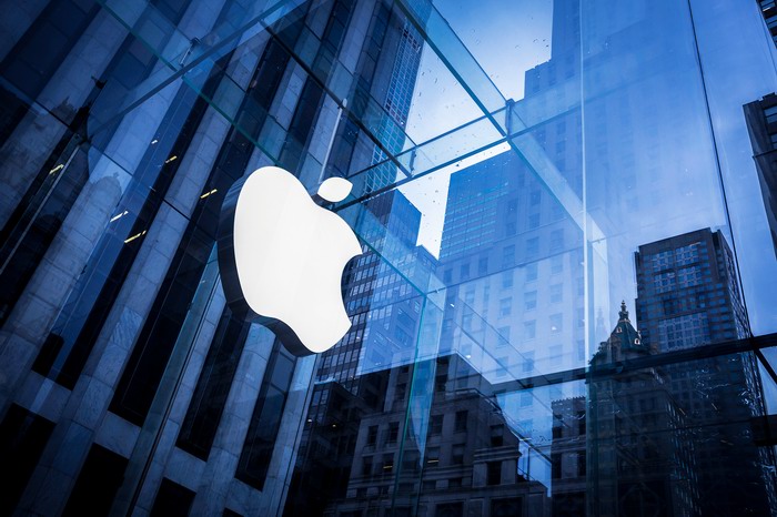Американка подала против Apple иск на $1 трлн
