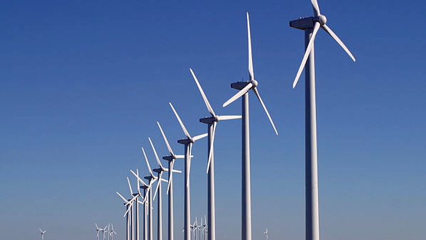 В Техасе начала действовать крупнейшая ветряная электростанция Amazon