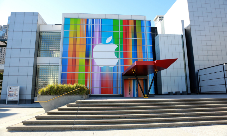 Apple не будет строить в Ирландии дата-центр за $1 млрд
