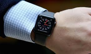 Apple обвинили в нарушении патентов на технологию измерения ЧСС в часах Apple Watch