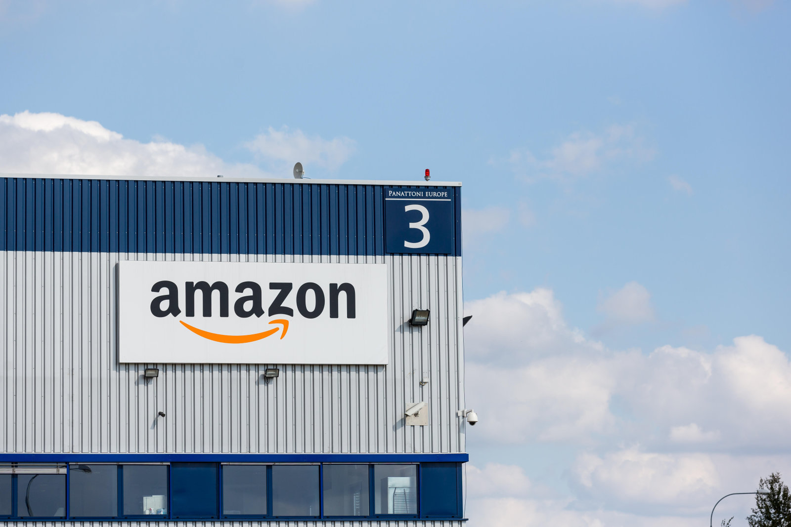 Amazon борется с продавцами контрафакта на своем сайте