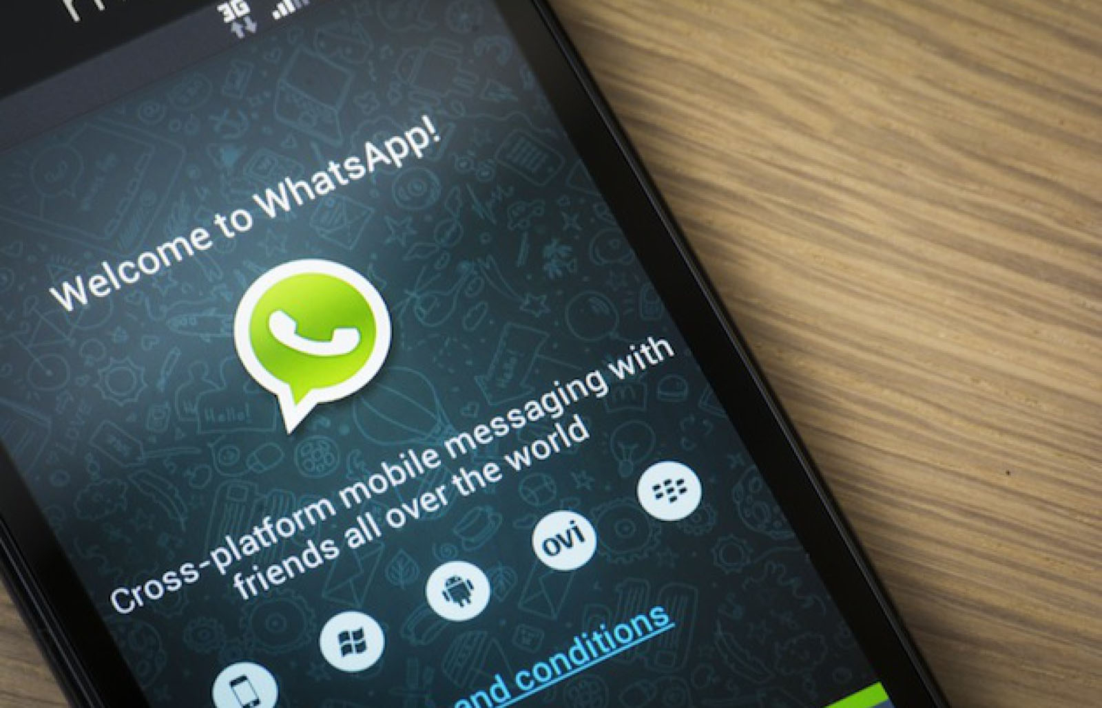 Европейская комиссия обвиняет Facebook в предоставлении неверной информации о слиянии с WhatsApp