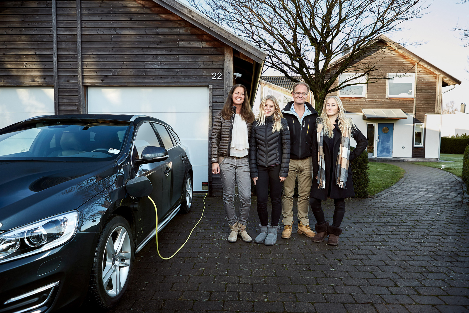 Volvo привлекает к испытаниям своих беспилотных автомобилей реальные семьи