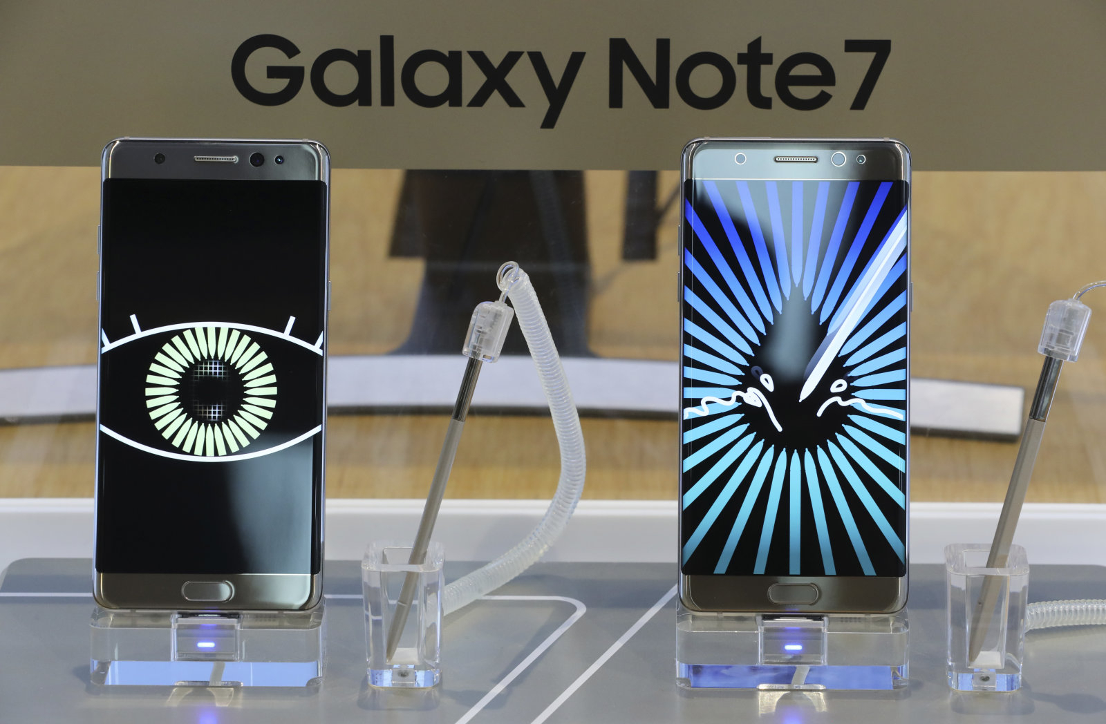 23 января Samsung обещает опубликовать подробный полный отчет о причинах возгораний Galaxy Note 7