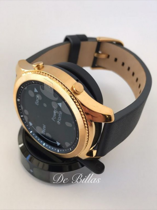 Компания De Billas предлагает часы Samsung Gear S3 покрытые 24-каратным золотом