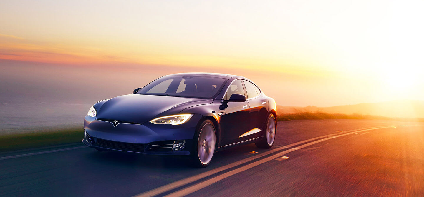 Tesla Model S установил рекорд, проехав 1078 км на одном заряде