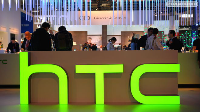 HTC пятый квартал подряд завершает с убытками