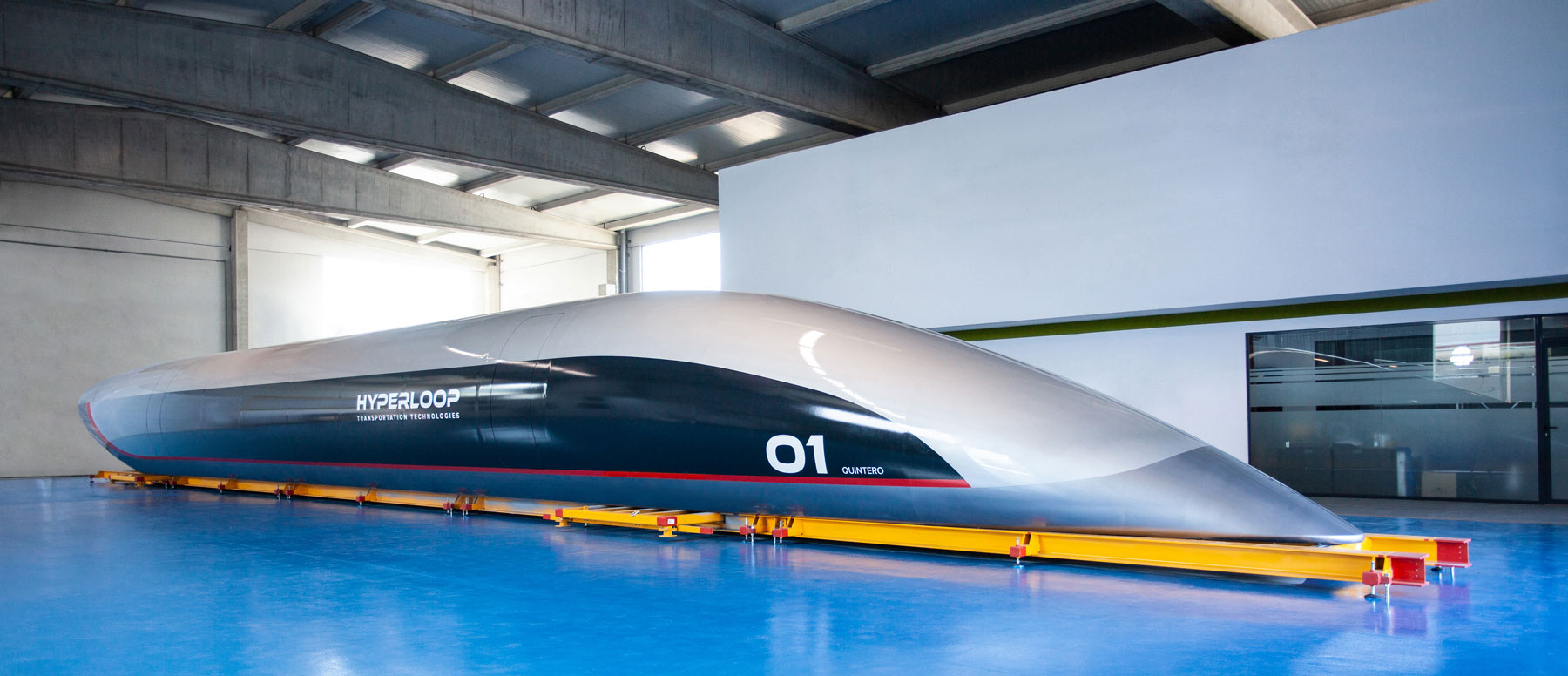 Hyperloop Transportation Technologies показала пассажирскую капсулу Quintero One
