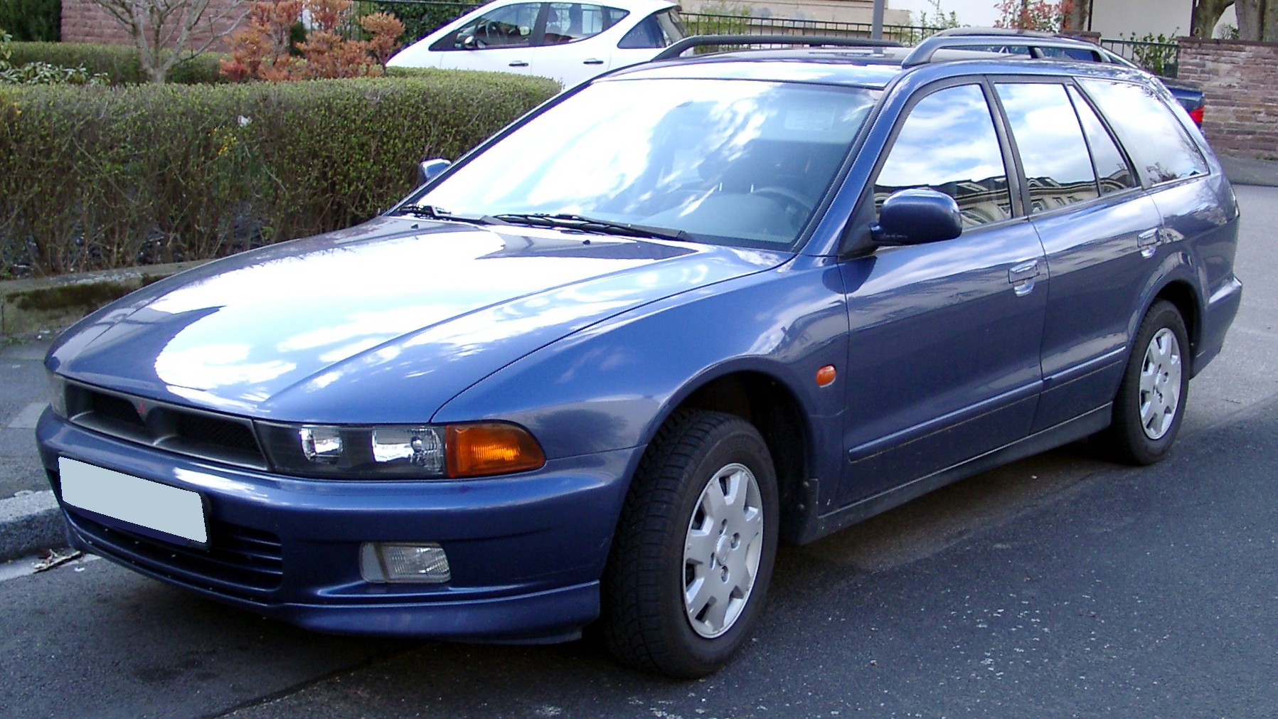 Митсубиси 98 года. Мицубиси Галант 1997 универсал. Митсубиси Галант 1997. Mitsubishi Galant 1997 универсал. Мицубиси Галант 1998.