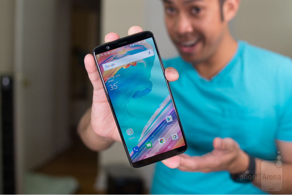 Для смартфонов OnePlus 5 и 5T вышло обновление до Android 9.0 Pie