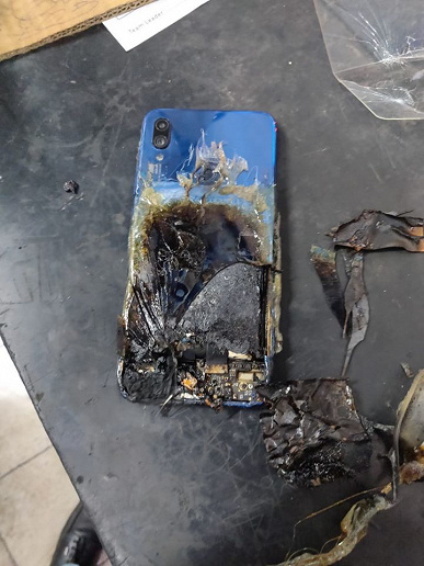 В Индии загорелся смартфон Redmi Note 7S