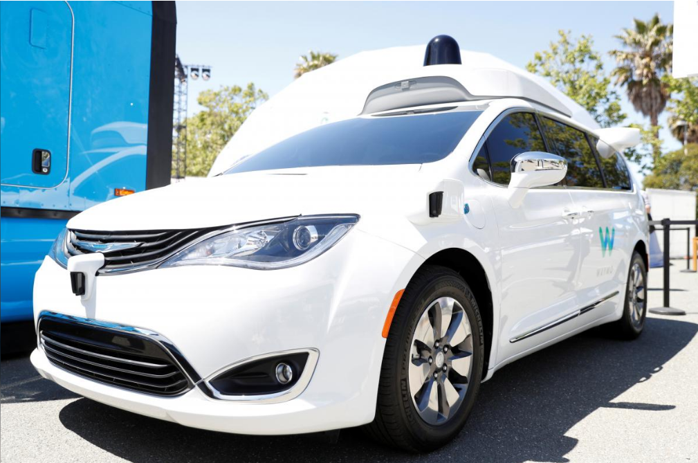 Waymo получила разрешение на тестирование беспилотных автомобилей без водителя