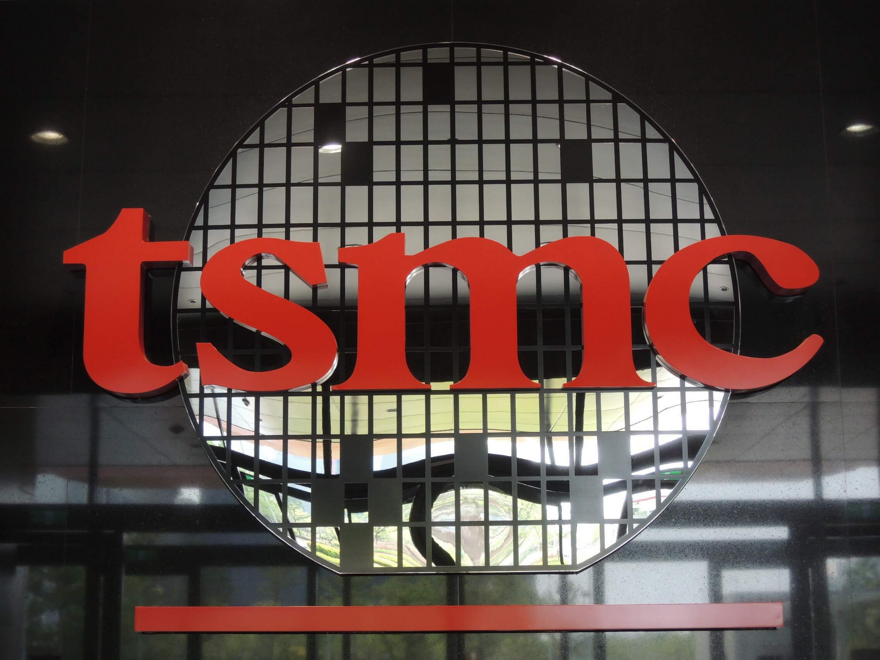 TSMC подала ответные патентные иски против GlobalFoundries