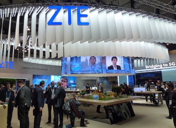 США и Китай близки к заключению соглашения о снятии запрета с ZTE