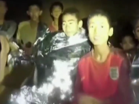 Илон Маск отправит в Таиланд команду, чтобы помочь спасти детей, заблокированных в пещере