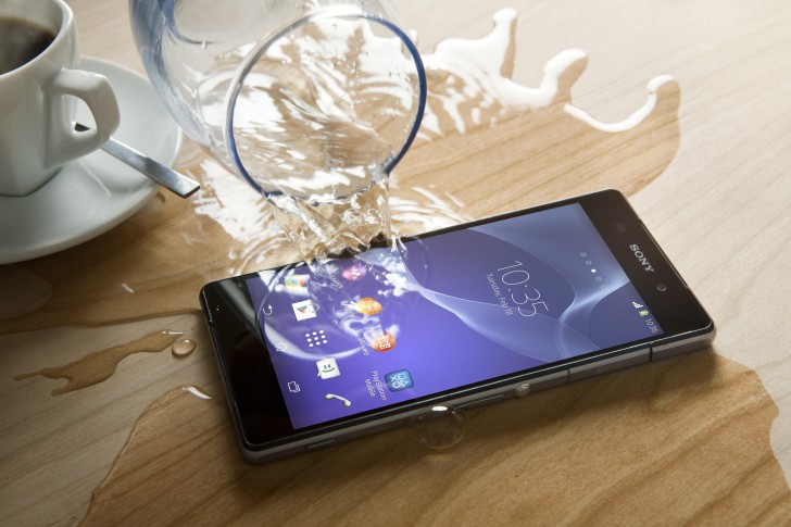 Владельцы некоторых водонепроницаемых смартфонов Sony могут вернуть 50% стоимости устройств