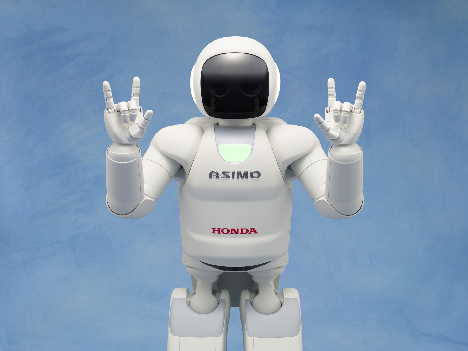 Honda отказывается от производства роботов Asimo