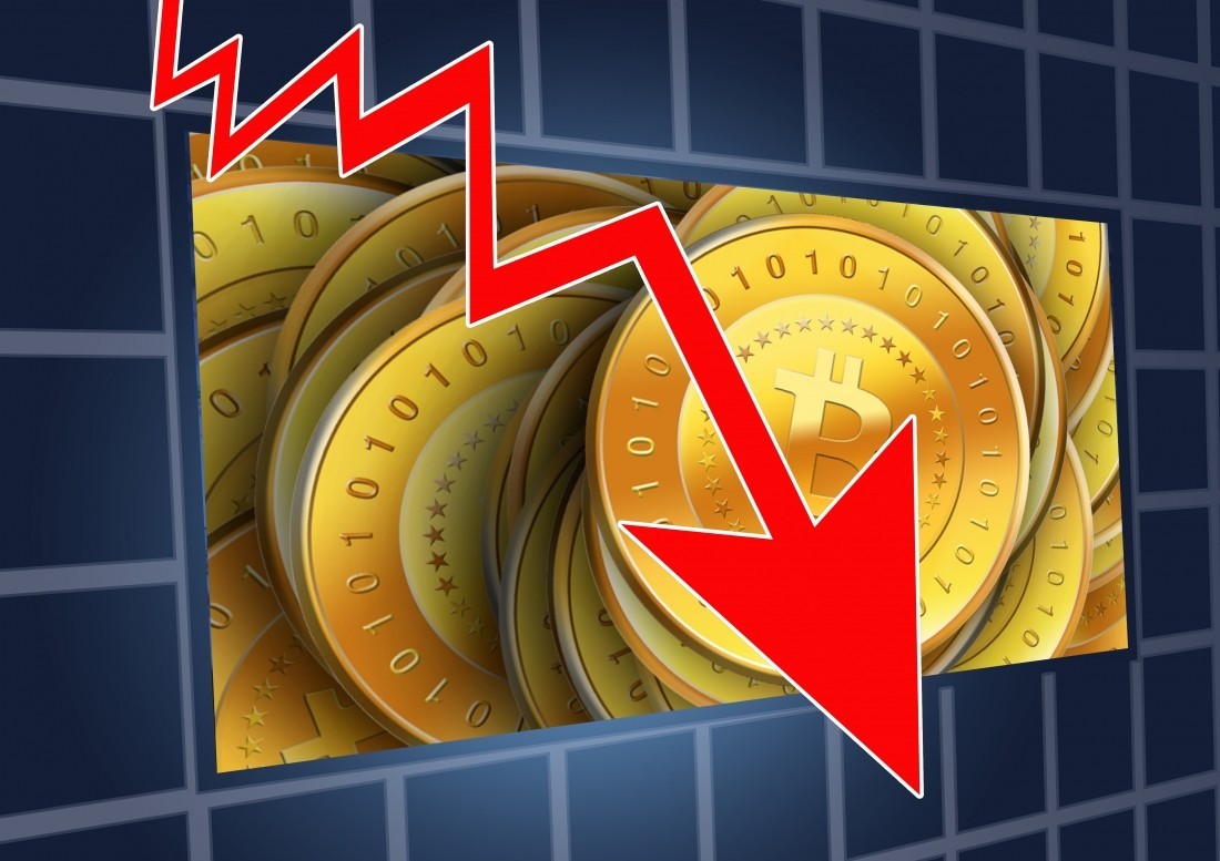 За последнюю неделю курс криптовалюты Bitcoin упал на 30%