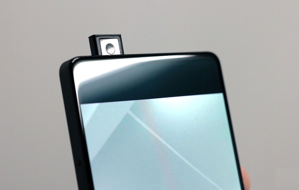 Vivo APEX — концепт полноэкранного смартфона с выдвижной фронтальной камерой