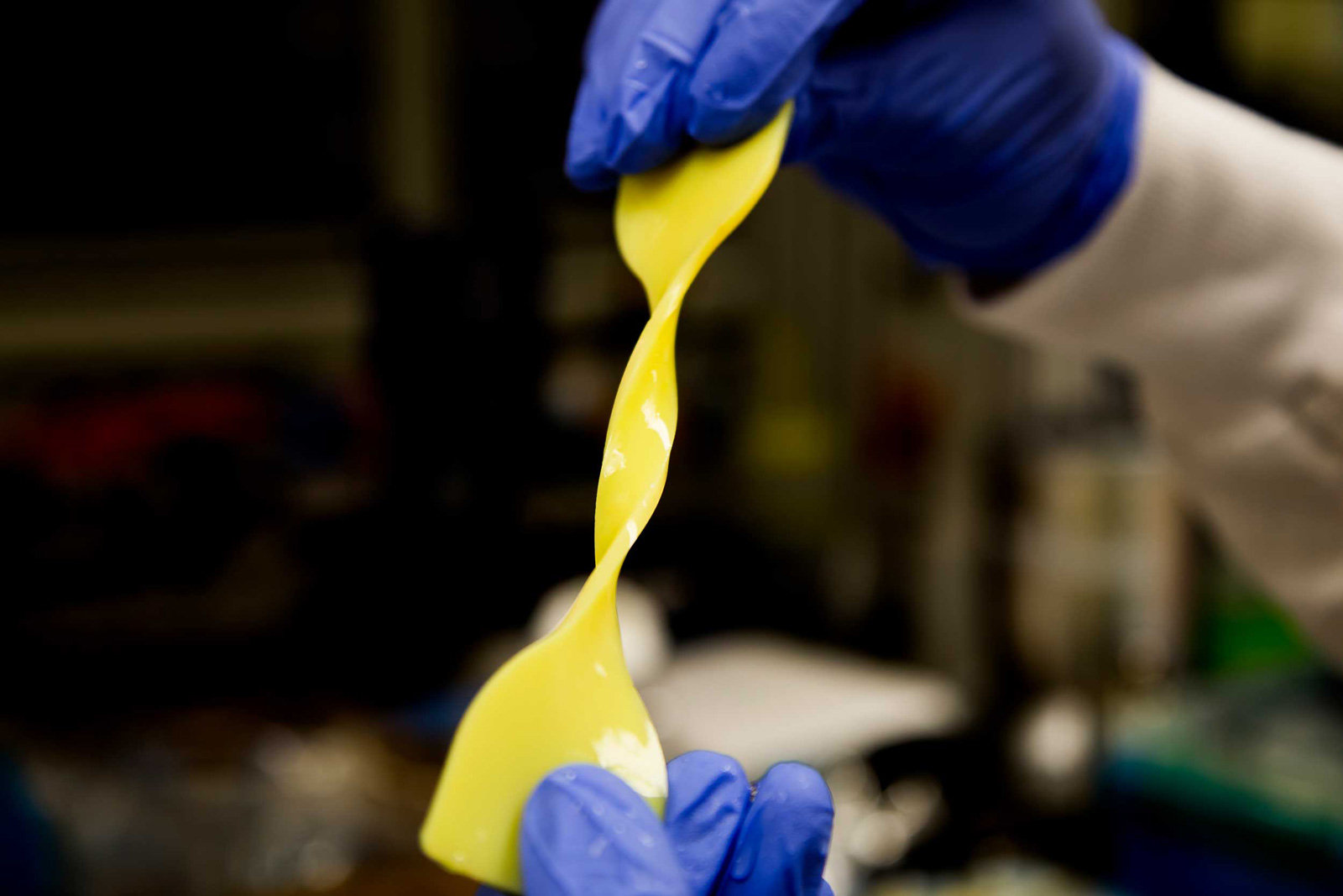 Ученые создали заменитель хрящевой ткани на основе кевлара