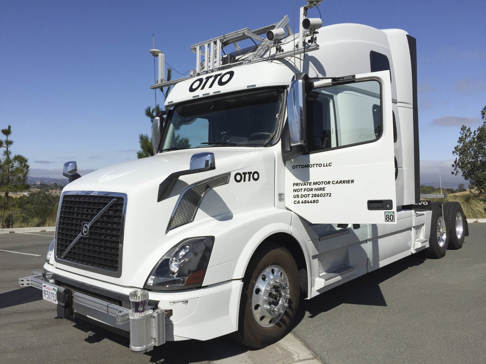 Uber прекращает разработку беспилотных грузовиков