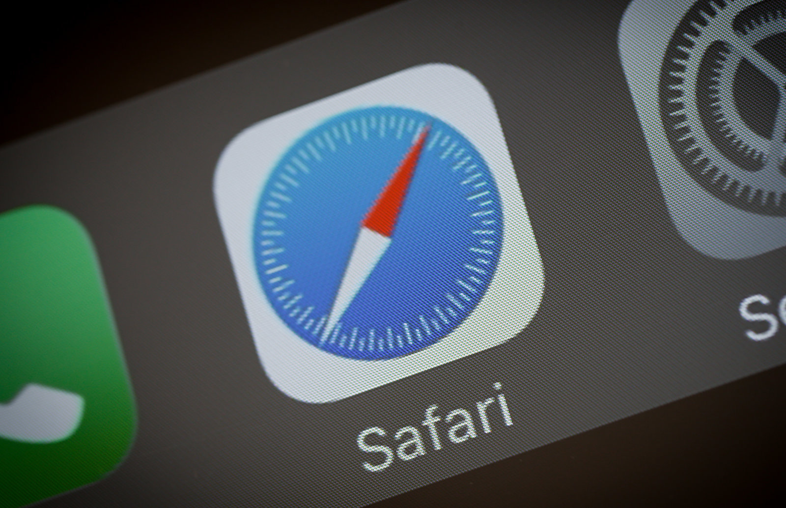 Браузер Apple Safari окончательно прекратит поддерживать Adobe Flash