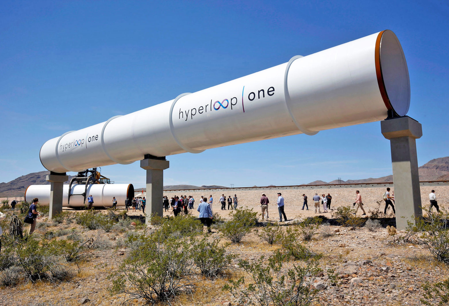 Компания Hyperloop One провела первое испытание системы перевозок в вакуумной трубе