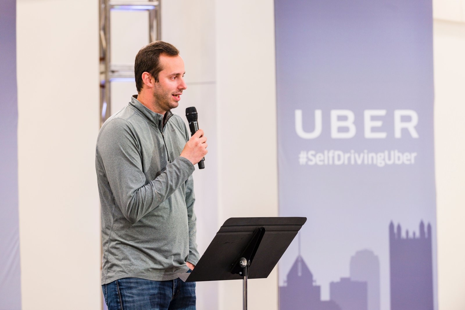Uber увольняет Энтони Левандовски из-за судебного процесса с Waymo