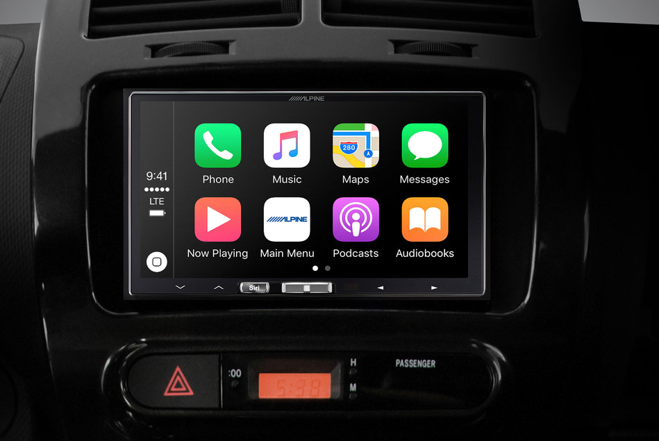 Alpine представила беспроводной ресивер с поддержкой Apple CarPlay