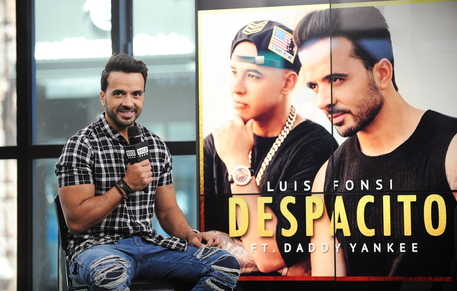 Видео на песню «Despacito» превысило отметку в 3 млрд просмотров, став самым популярным на YouTube