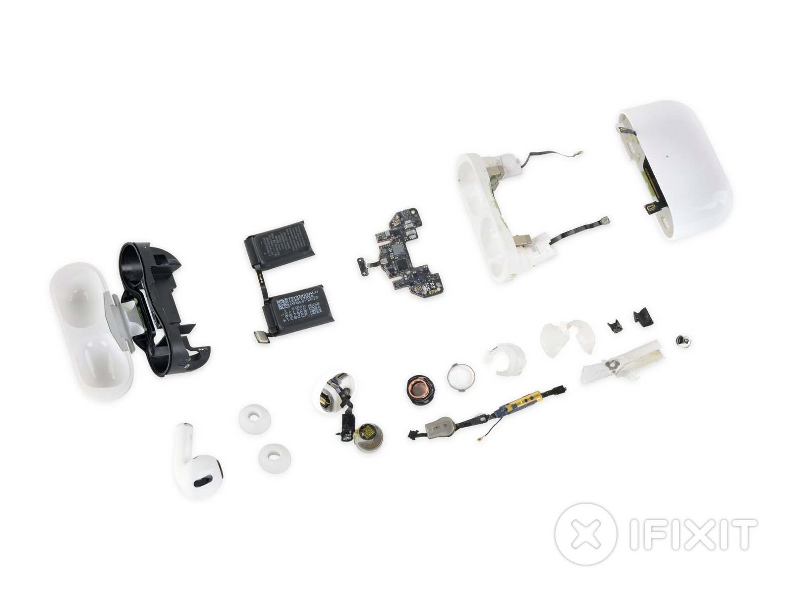iFixit оценили ремонтопригодность наушников AirPods Pro