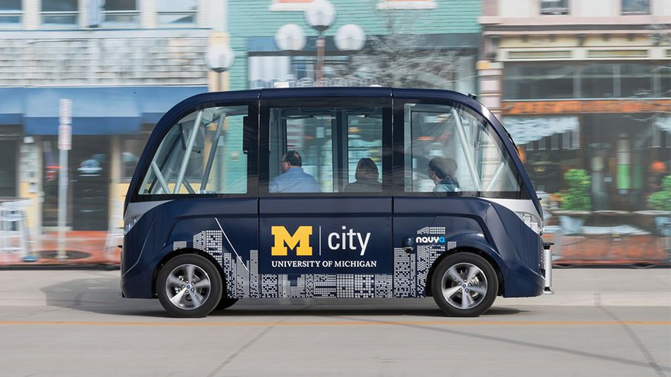 В США по кампусу Университета Мичигана будет курсировать беспилотный автобус