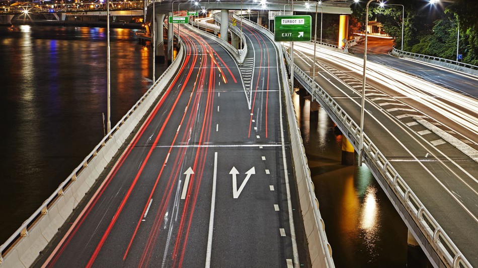 В Австралии начинают строить одну из самых длинных электрических автомагистралей в мире