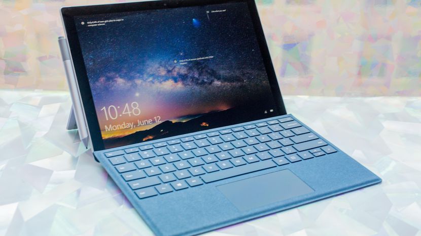 Microsoft объявила, что теперь новую модель Surface Pro (2017) можно купить со скидкой в $200
