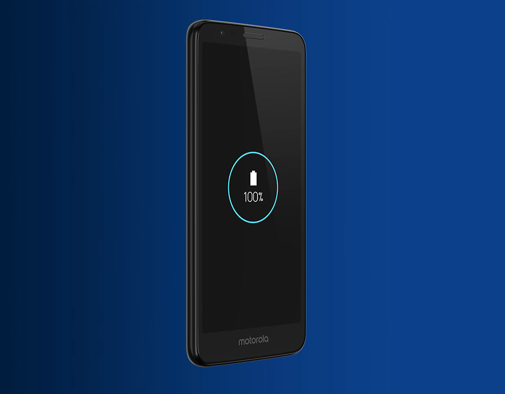 Смартфон Moto E6 без анонса появился в продаже