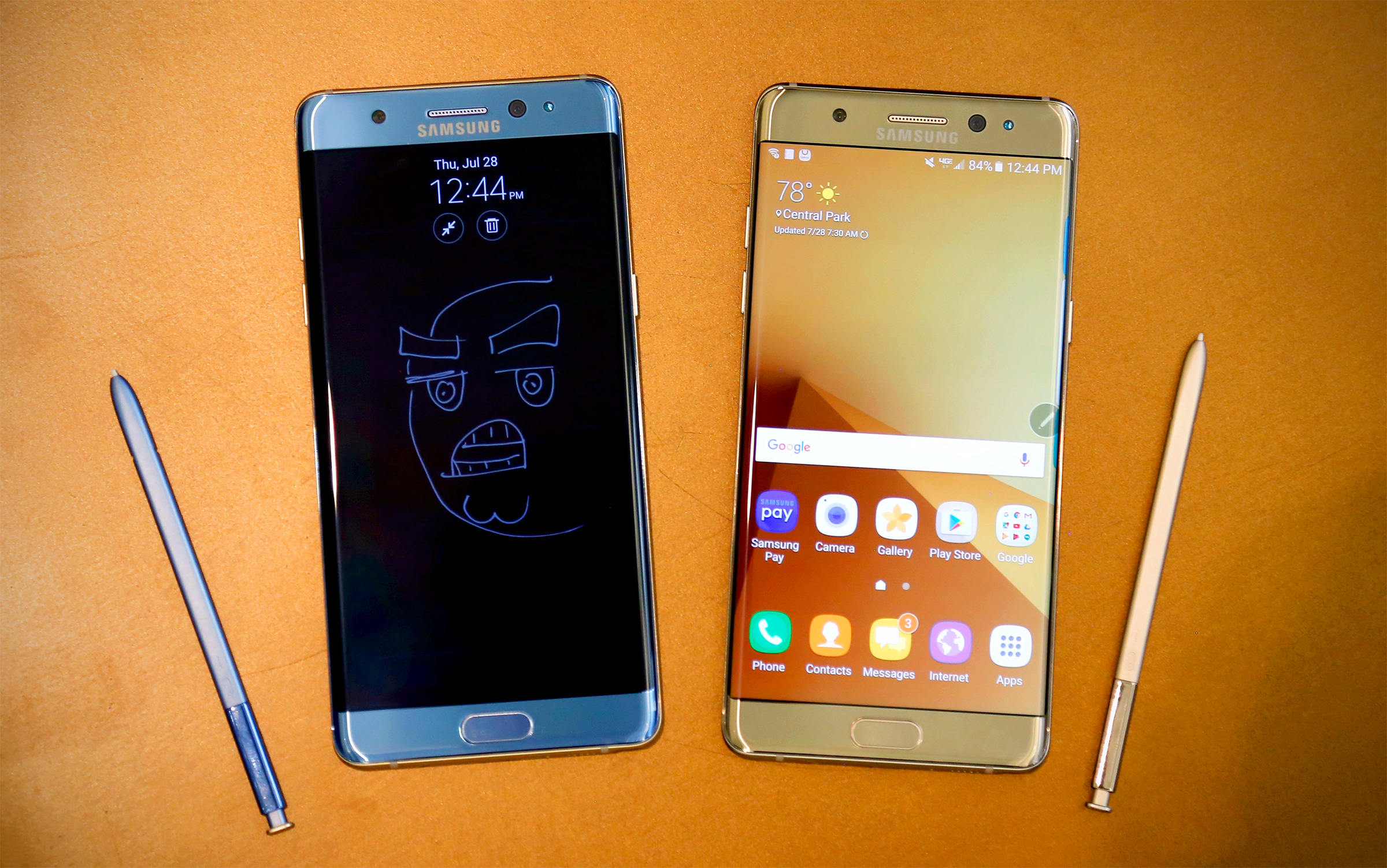 Samsung хочет продавать восстановленные телефоны высокого класса