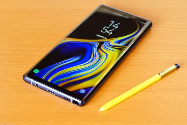 Samsung показала оболочку One UI на Galaxy Note8