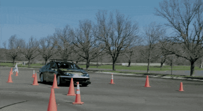 Nvidia тестирует беспилотный автомобиль на дорогах Калифорнии