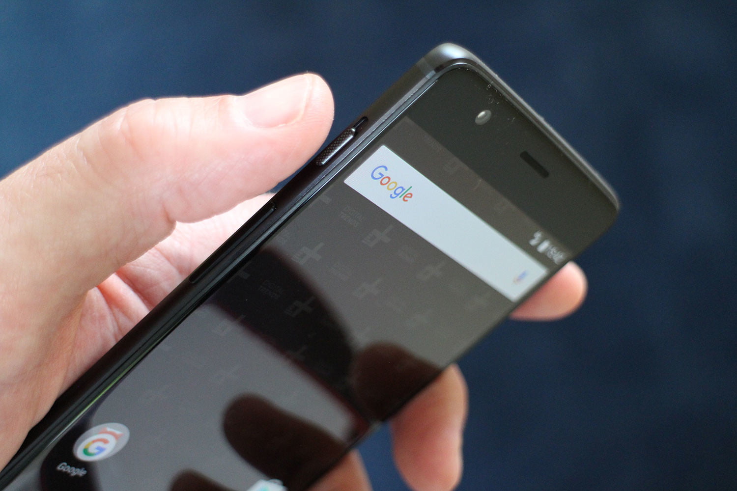 Пользователи, совершившие покупку в онлайн-магазине OnePlus стали жертвами мошенников с кредитными картами