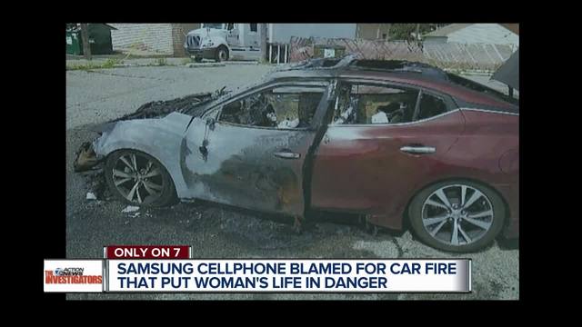 Смартфон Samsung по словам его владельца стал причиной пожара в автомобиле