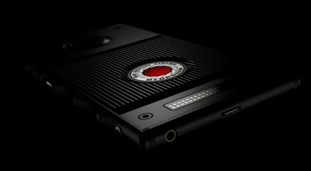 Производитель кинокамер RED разработает свой смартфон за $1200
