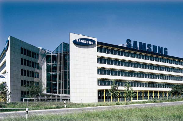 Samsung думает над переносом производства смартфонов из Индии