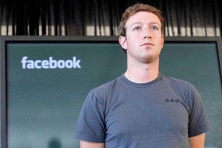 Facebook наймет в штат 1000 сотрудников для борьбы с политической рекламой