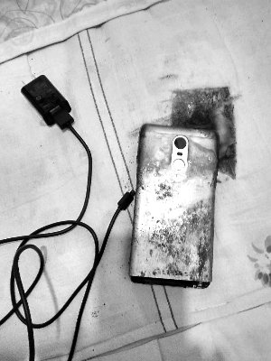 Xiaomi попыталась замять инцидент с возгоранием своего смартфона