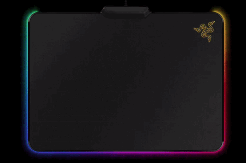 Razer выпускает Firefly — светящийся коврик для мыши